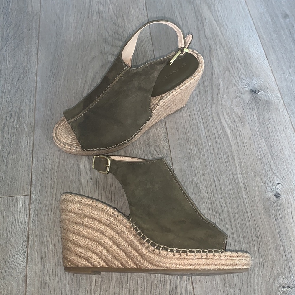 Banana Republic Wedge Espadrille Olive Green Size 7 - Picture 1 of 7